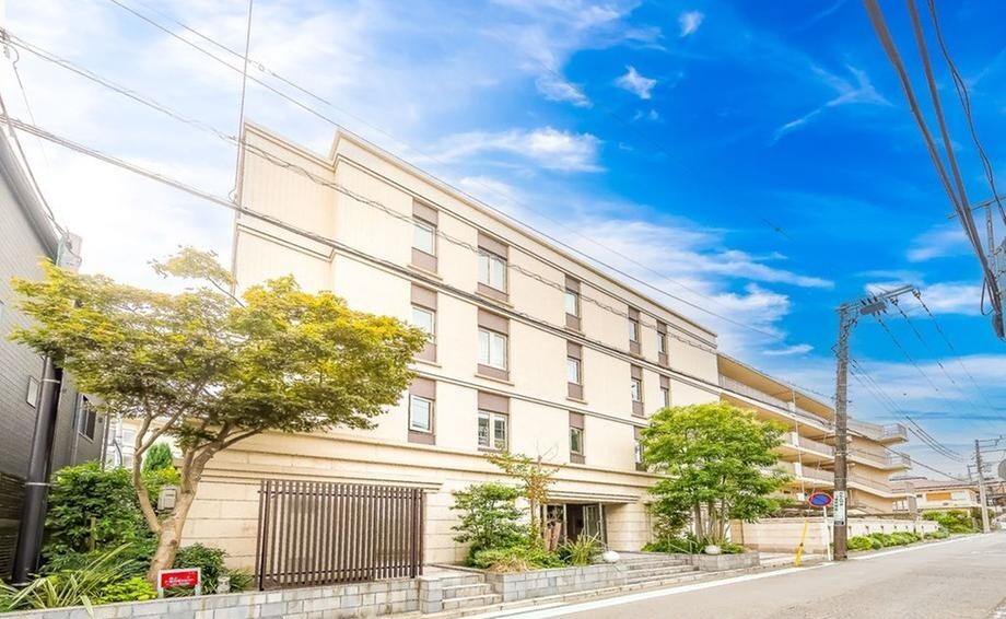 ヴェレーナ横濱掃部山公園 ヴェレーナ横濱掃部山公園